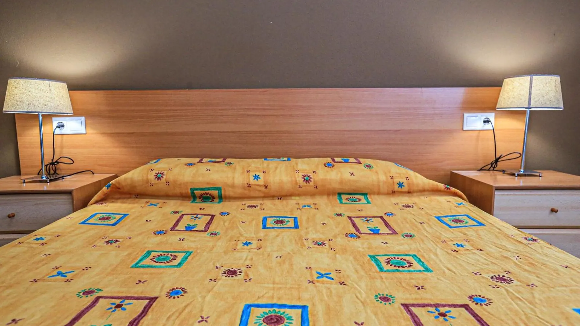 Litoral Costa Dorada - Las Cumbres Only Families Salou Casa vacanze