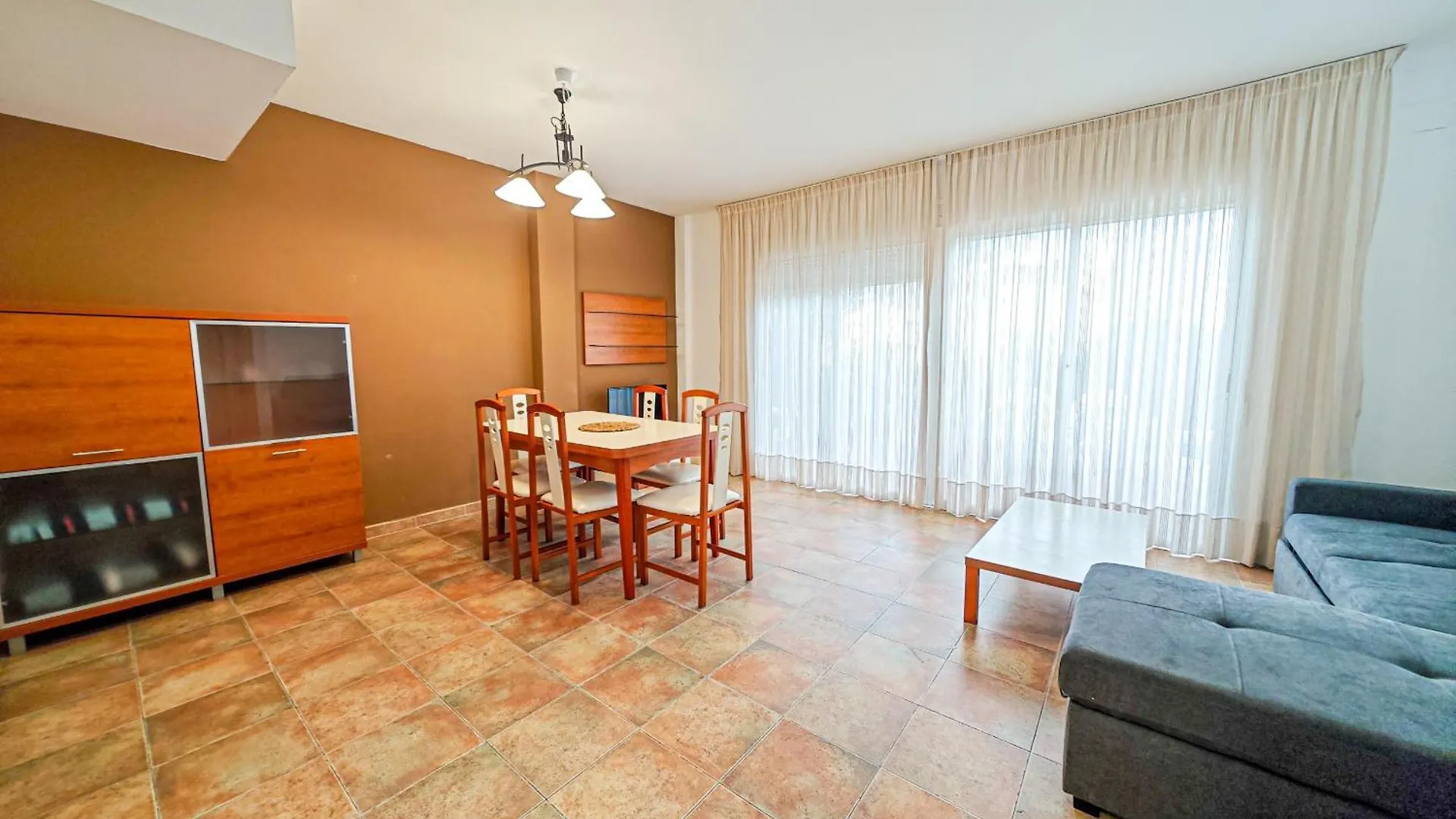 Litoral Costa Dorada - Las Cumbres Only Families سالو